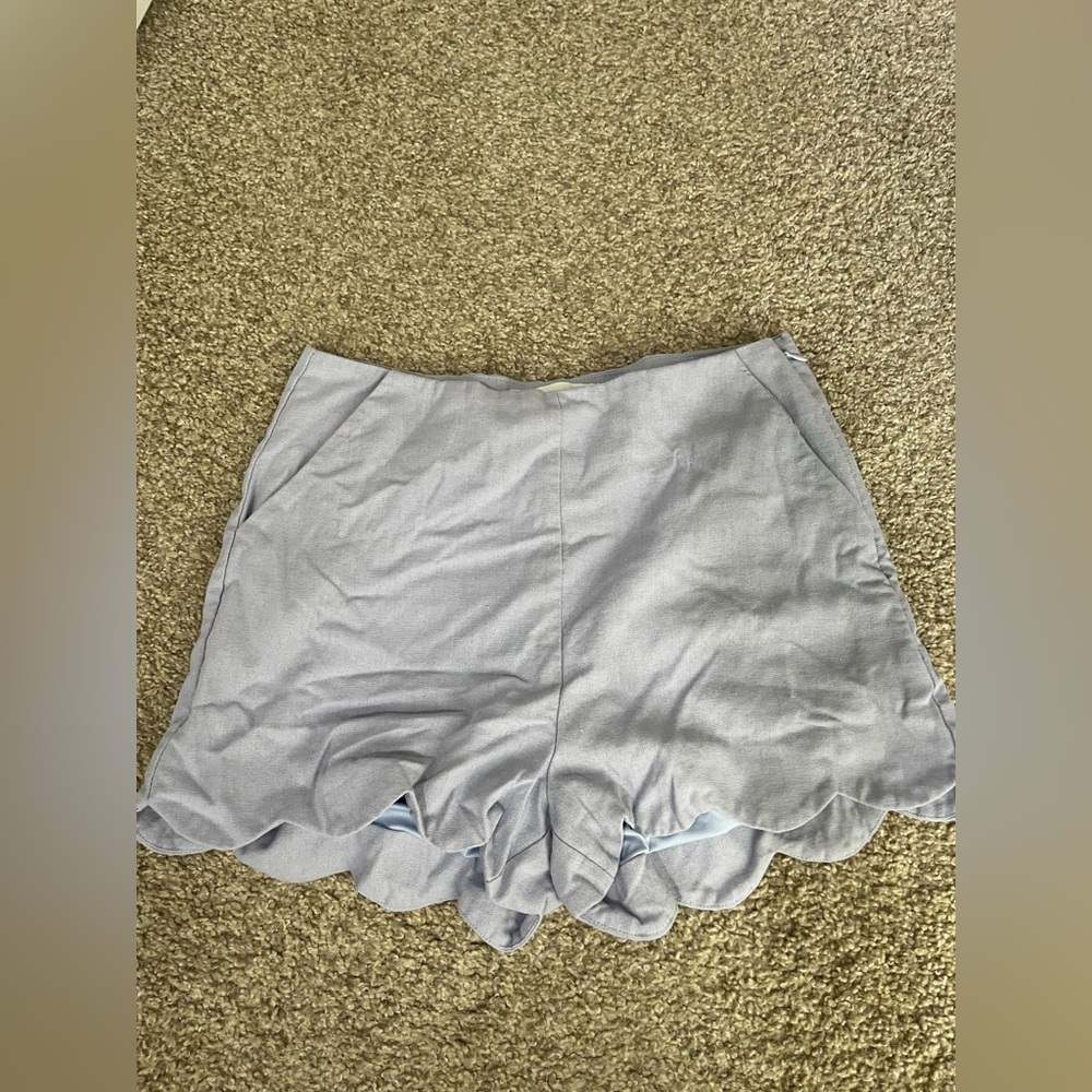 The Impeccable Pig Light Gray Scalloped Shorts